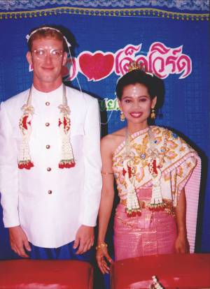 Edward and Ratana Teune getting married in Thailand